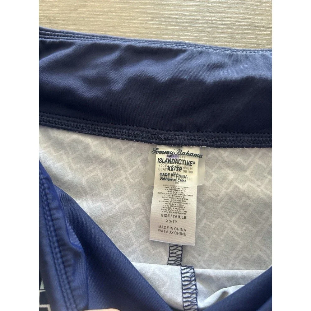 Tommy Bahama Island Active Women's Board Shorts Size XS Blue Blue Geometric
